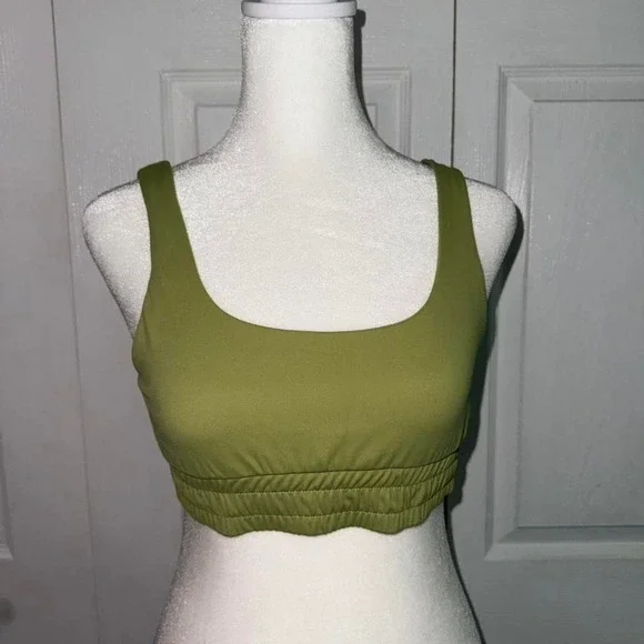 Daily Drills Lawson Matcha Green Sports Bra‎ NWOT Size Medium